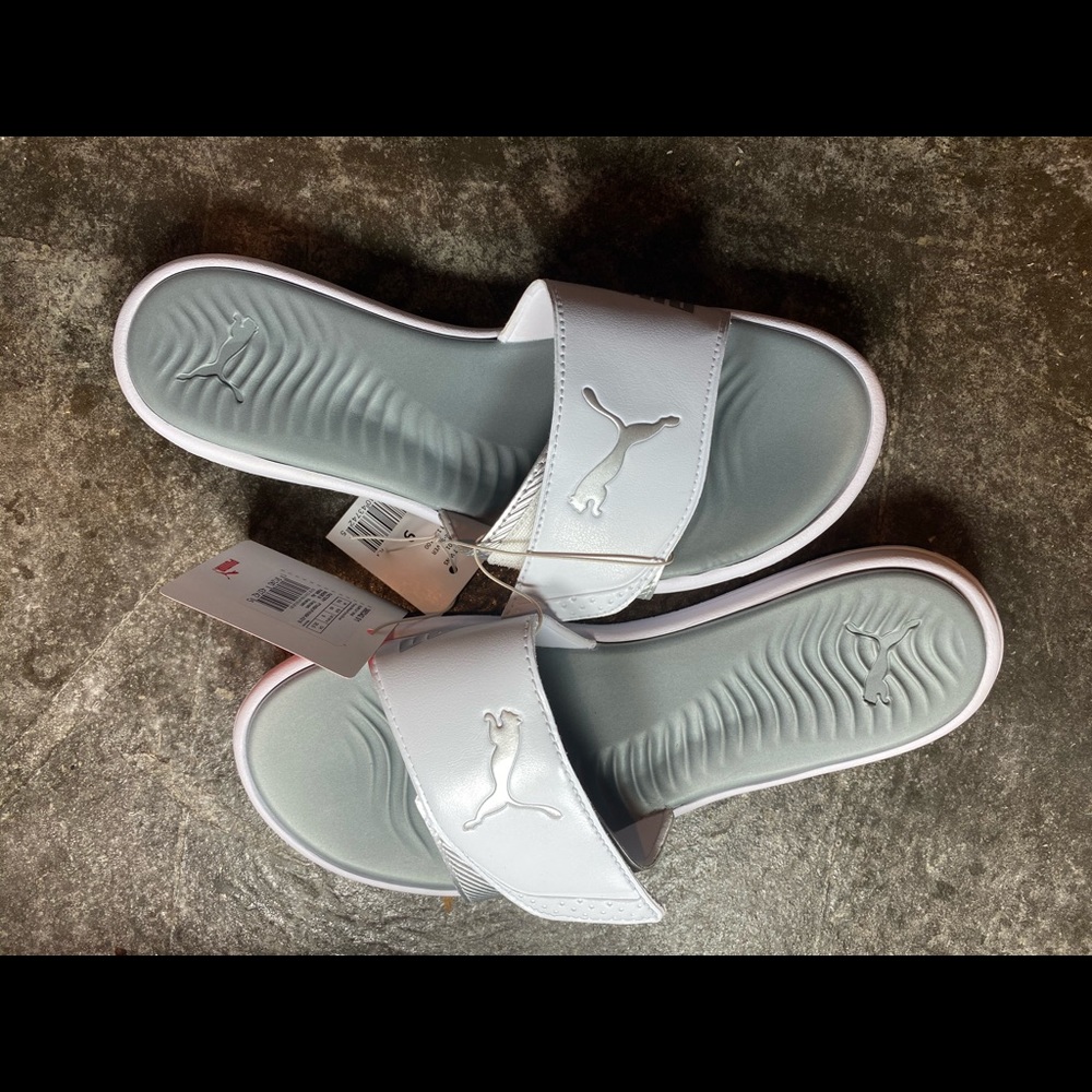 Women’s Puma Pool Slides
